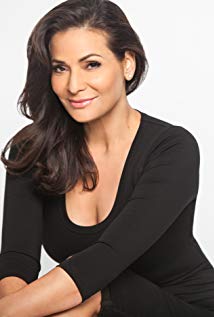 Constance Marie